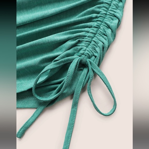 BloomChic Solid Drawstring Dolman Sleeve T-shirt - Picture 5 of 6